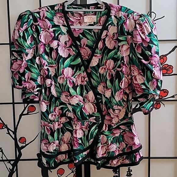 Vintage Lady Carol of New York  80s Women's Short Sleeve Blazer/Skirt set - Picture 3 of 15